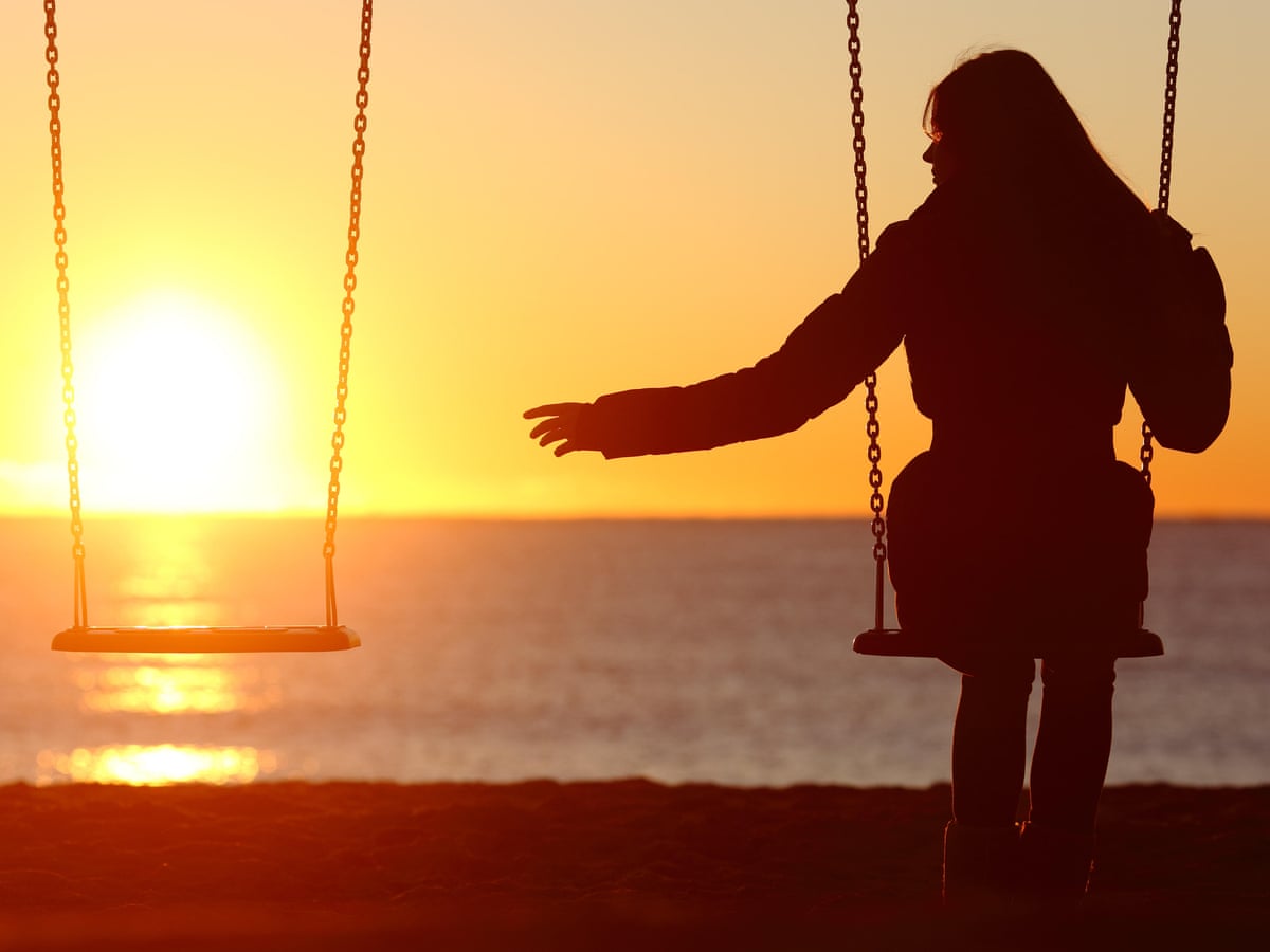 15 Ways To Support Someone Who Is Grieving | Family | The Guardian