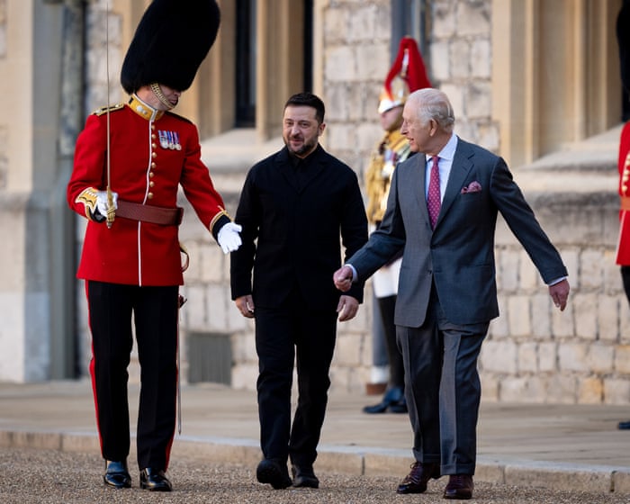 Zelenskyy meets King Charles before discussion with Starmer and ‘coalition of the willing’ over military support – Europe live