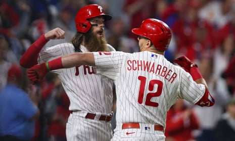 Phillies tie World Series mark with five home runs in Game 3 win