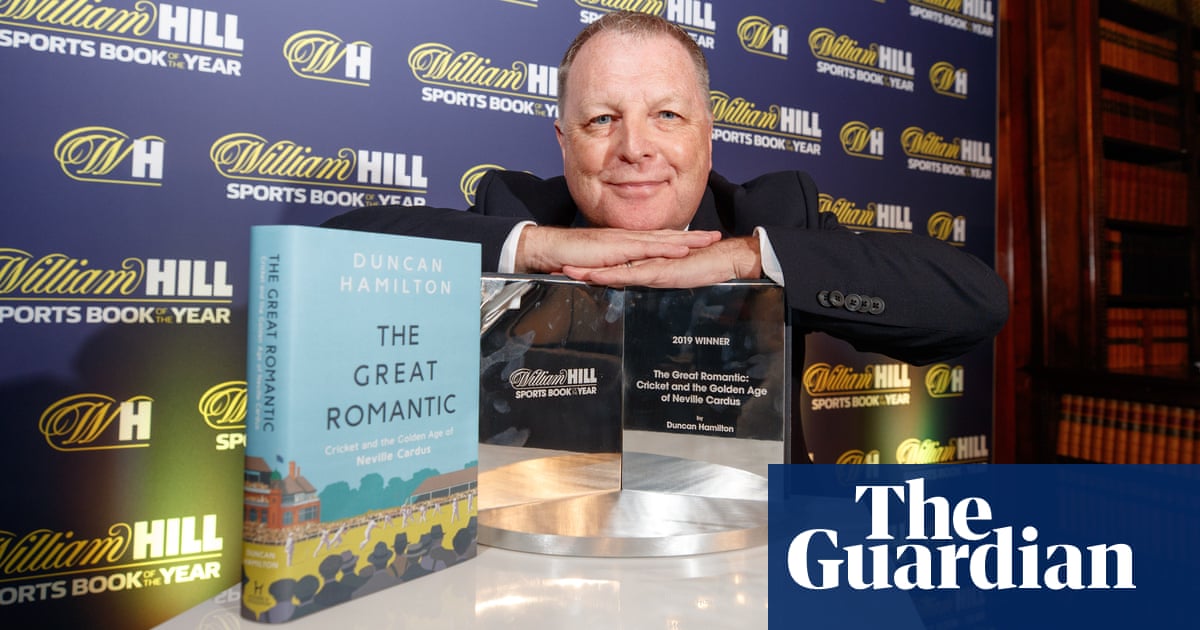 Duncan Hamilton wins William Hill Sports Book of the Year for third time