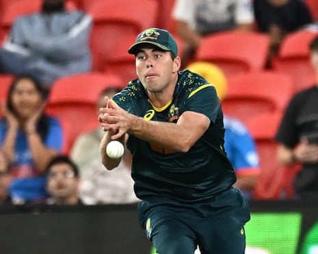 Xavier Bartlett drops Abhishek Sharma in the opening over of the fourth T20I