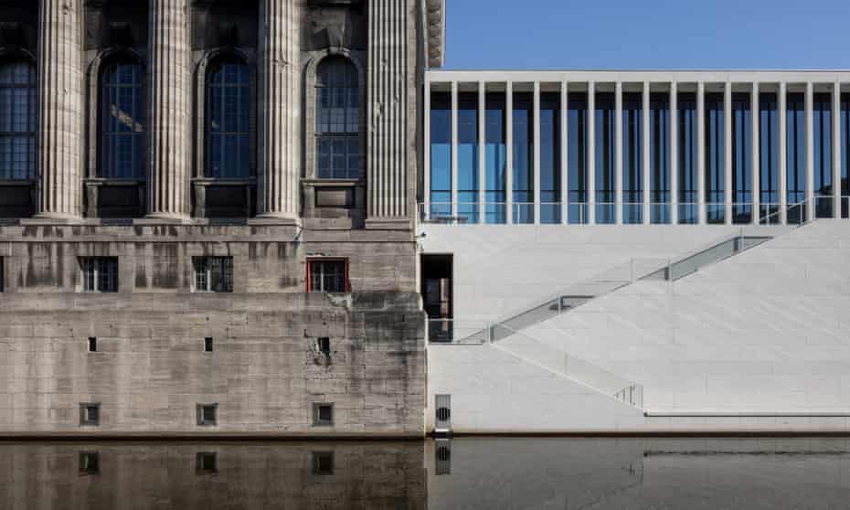 James Simon Gallery by David Chipperfield Architects, adjoining the Pergamon on Museum Island, Berlin. 