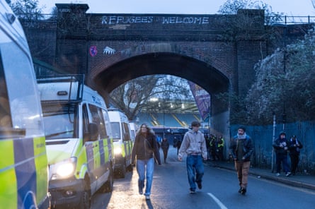 Fans locomotion location aft nan match.