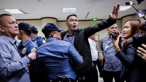 ¿Dónde está Dela Rosa? Senador filipino supera al presidente al evadir el arresto