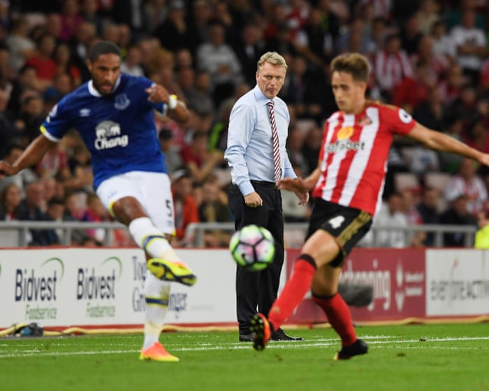 ‘Football can sicken you’: Moyes knows game’s pain from his Sunderland exit