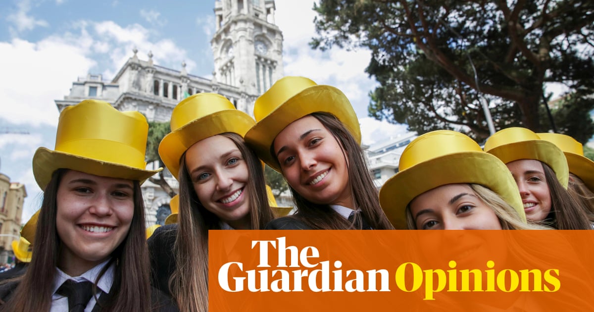 www.theguardian.com