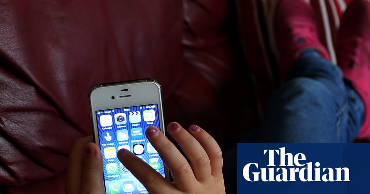 How will Australia’s under-16s social media ban be enforced, and which platforms will be exempt?
