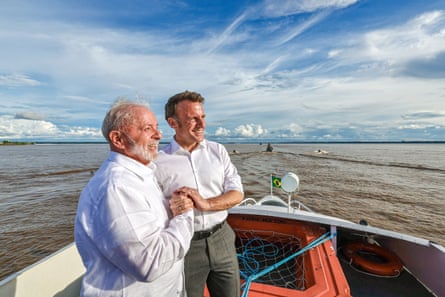 Lula and Macron on a both in white shirts