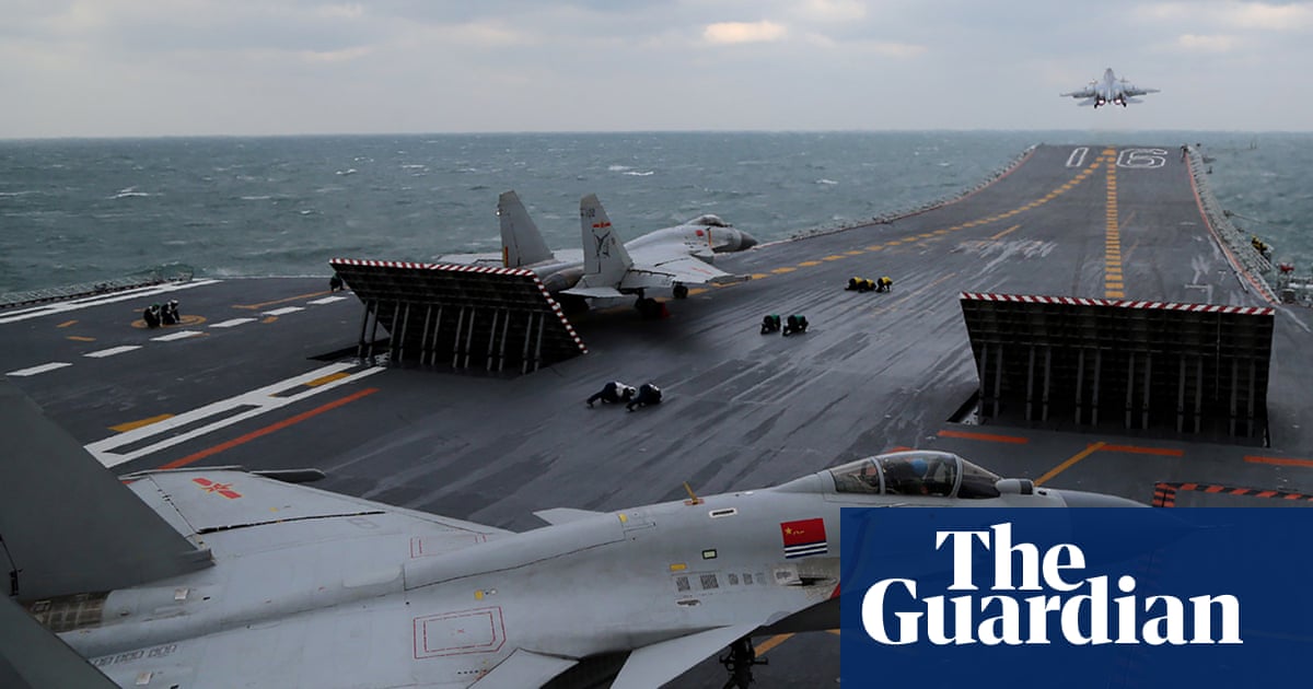 Китай назначава бившия началник на флота Донг Джун за нов министър на отбраната