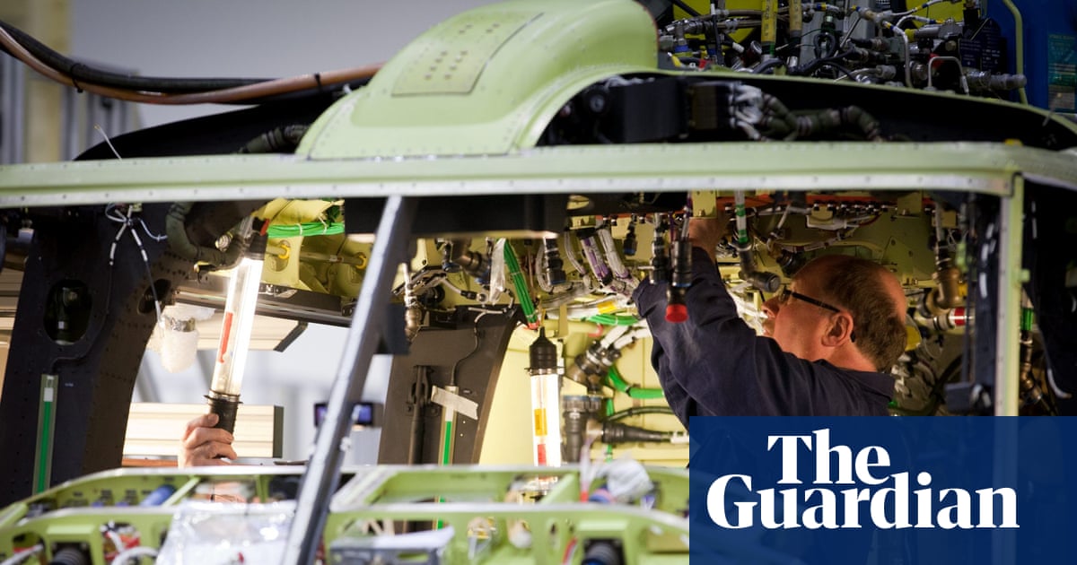 3,000 jobs at risk unless MoD signs helicopter order, sources say