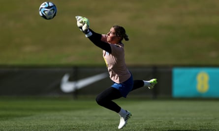 Mary Earps prepares for the World Cup.