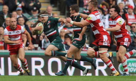 Nick Malouf breaks clear for their third try during the Aviva Premiership match between Leicester Tigers and Gloucester Rugby at Welford Road.