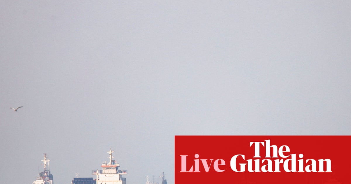 Middle East crisis live: Trump says he is pausing operation that helps ships leave strait of Hormuz after just one day
