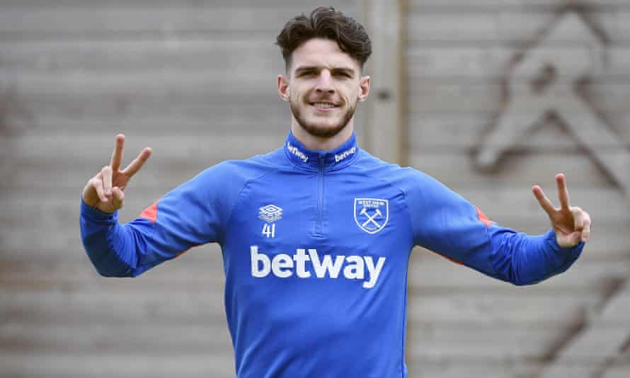Declan Rice dari West Ham telah dikaitkan dengan kepindahan ke beberapa klub Liga Premier.