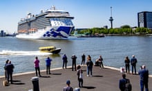 global dream cruise ship capacity