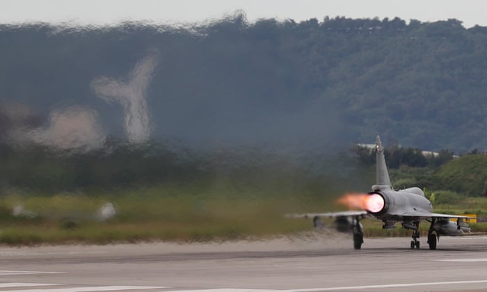 A Mirage 2000 fighter jet prepares to take off at an airbase in Hsinchu, Taiwan, on 6 August 2022.