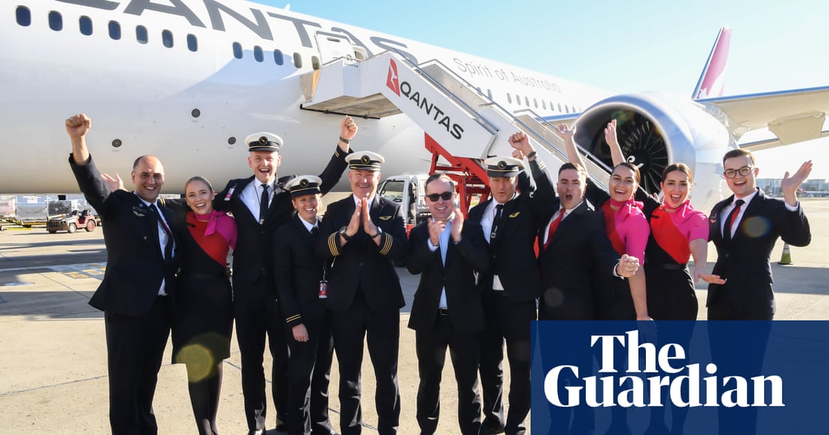 Qantas Hails Historic Moment After Dreamliner Completes 19 Hour