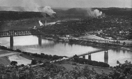 Factories along the Ohio river