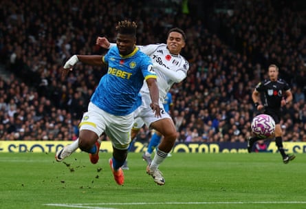 Emmanuel Agbadou fouls Josh King to earn a red card.