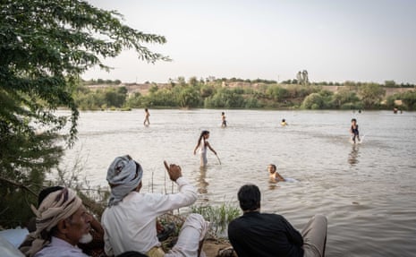 Local families flock to the areas of the ancient Marib dam for picnics and refreshing baths