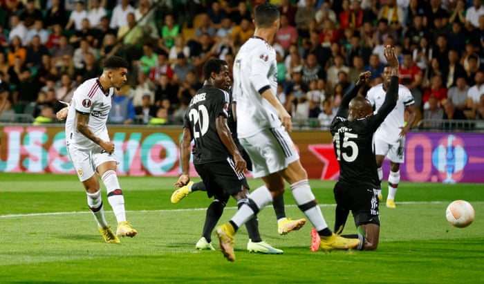 Jadon Sancho pounces to give Manchester United the lead.