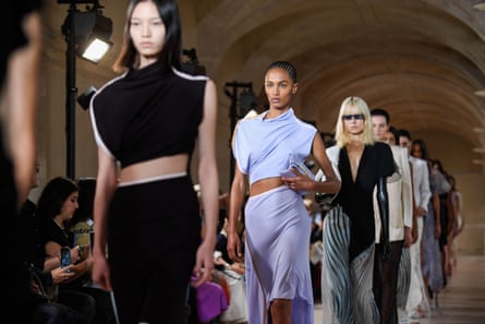 Dua Lipa Design: Louis Vuitton  Nice dresses, Celebrity dresses, Fashion