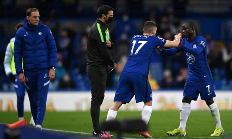 Thomas Tuchel substitutes N’Golo Kanté for Mateo Kovacic in the win over Leicester.