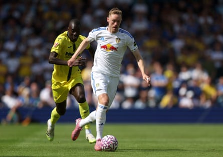 Sean Longstaff