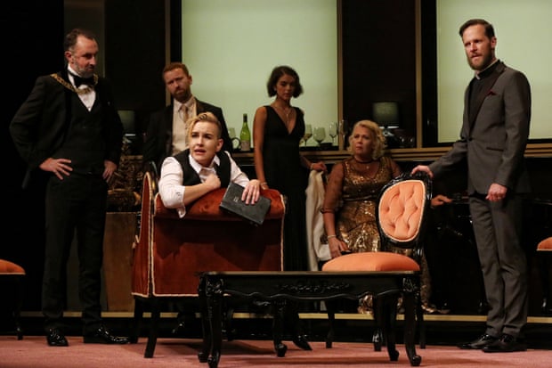 Bell Shakespeare’s 2017 production of Richard III, featuring Kate Mulvaney as Richard