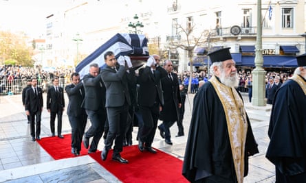Constantine's coffin is moved to the cathedral.