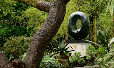 Bronze sculpture in Barbara Hepworth’s studio garden.
