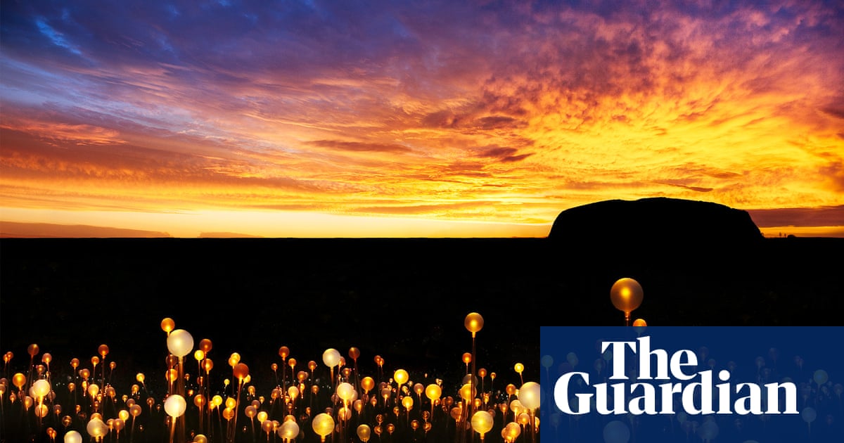 Seeing Uluru Changed My Life Bruce Munro S Lightbulb Moment