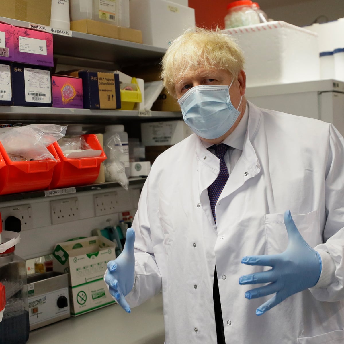 10 000 Fines Warning For Failing To Self Isolate As England Covid Infections Soar World News The Guardian