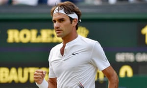 Roger Federer breaks the serve of Roberto Bautista Agut.