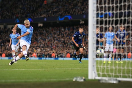 Sergio Aguero scores his second from the spot.