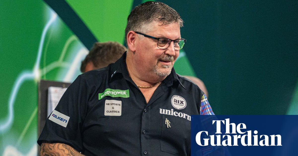 Anderson sets sights on bigger Ally Pally stage after first-round world championship win