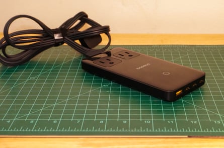 Baseus Blade Power Strip usb-c charger