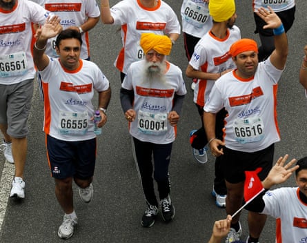 Photo taken from above, Fauja in his yellow turban