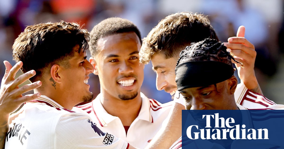 Arsenal celebrate Premier League in style with relaxed win at Crystal Palace