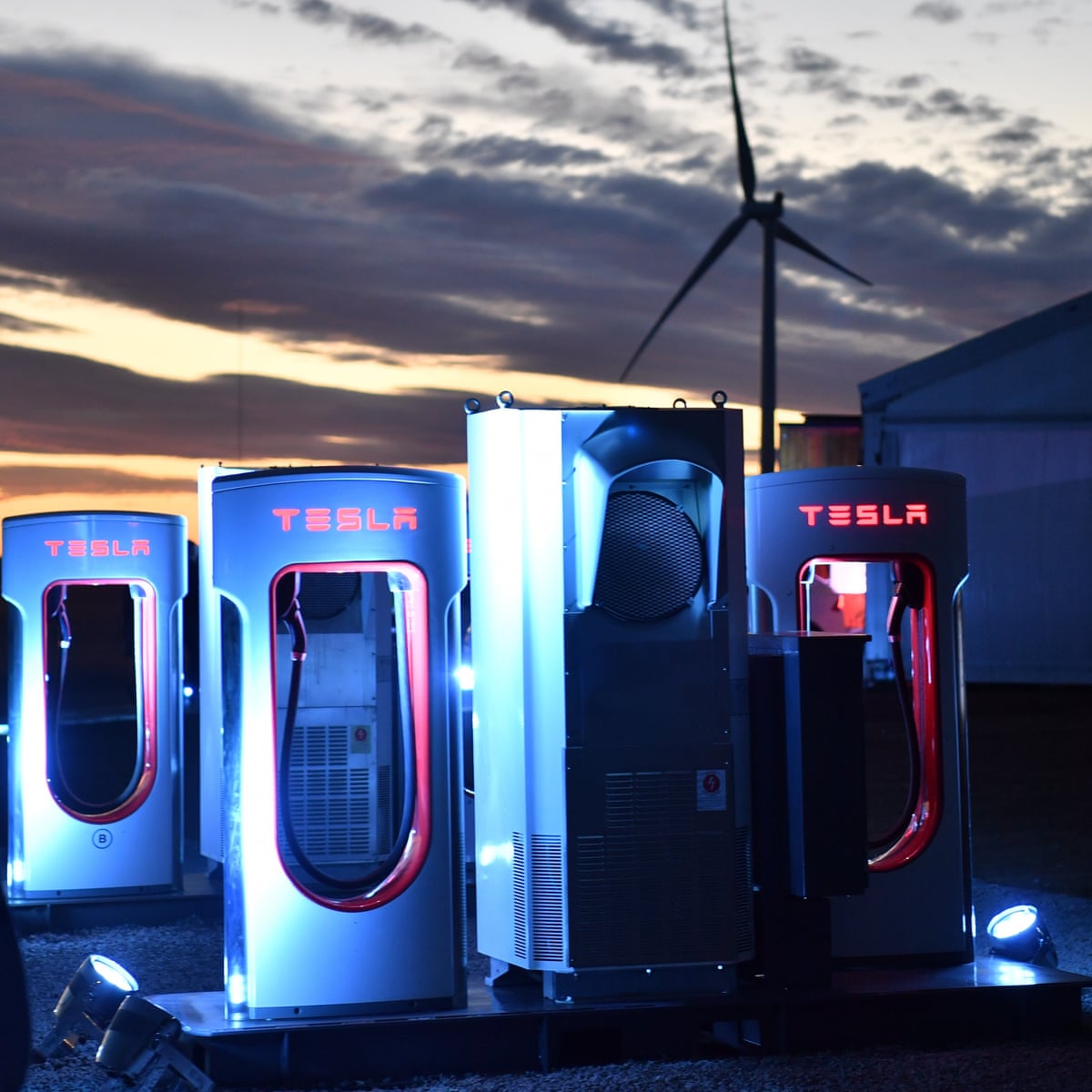 Elon Musk says cheaper, more powerful electric vehicle batteries are 3 years off | Tesla | The