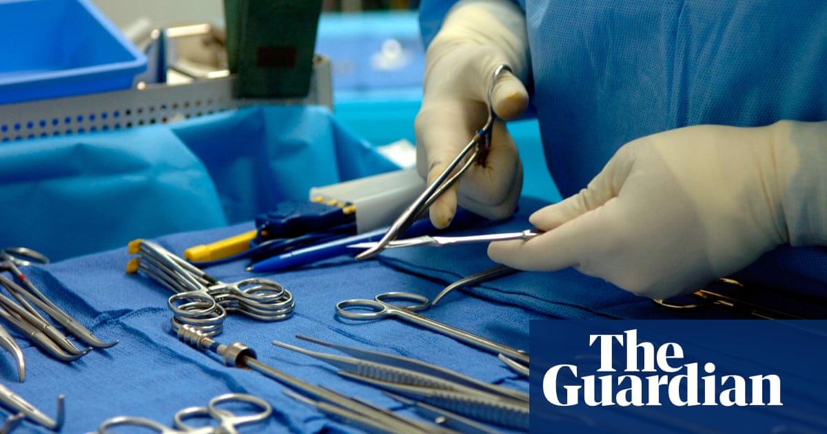 Women 32% more likely to die after operation by male surgeon, study reveals