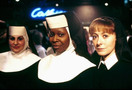 Kathy Najimy, Whoopi Goldberg and Wendy Makkena in Sister Act.
