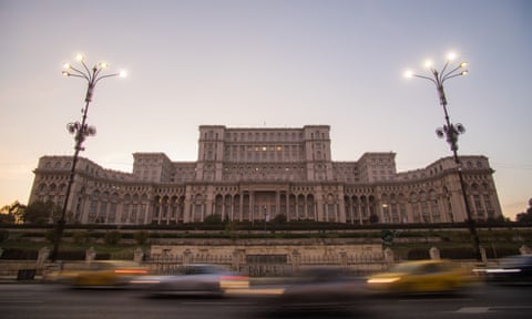 Romania comes to terms with monument to communism 30 years after Ceaușescu's death