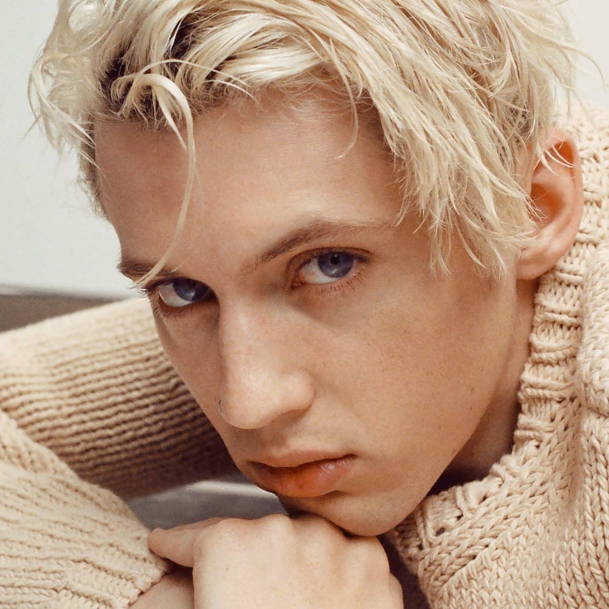 Troye Sivan: Bloom review – out and proud pop in full flower ...