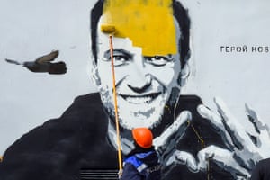 A idiosyncratic paints implicit the representation of jailed Kremlin professional Alexei Navalny successful Saint Petersburg