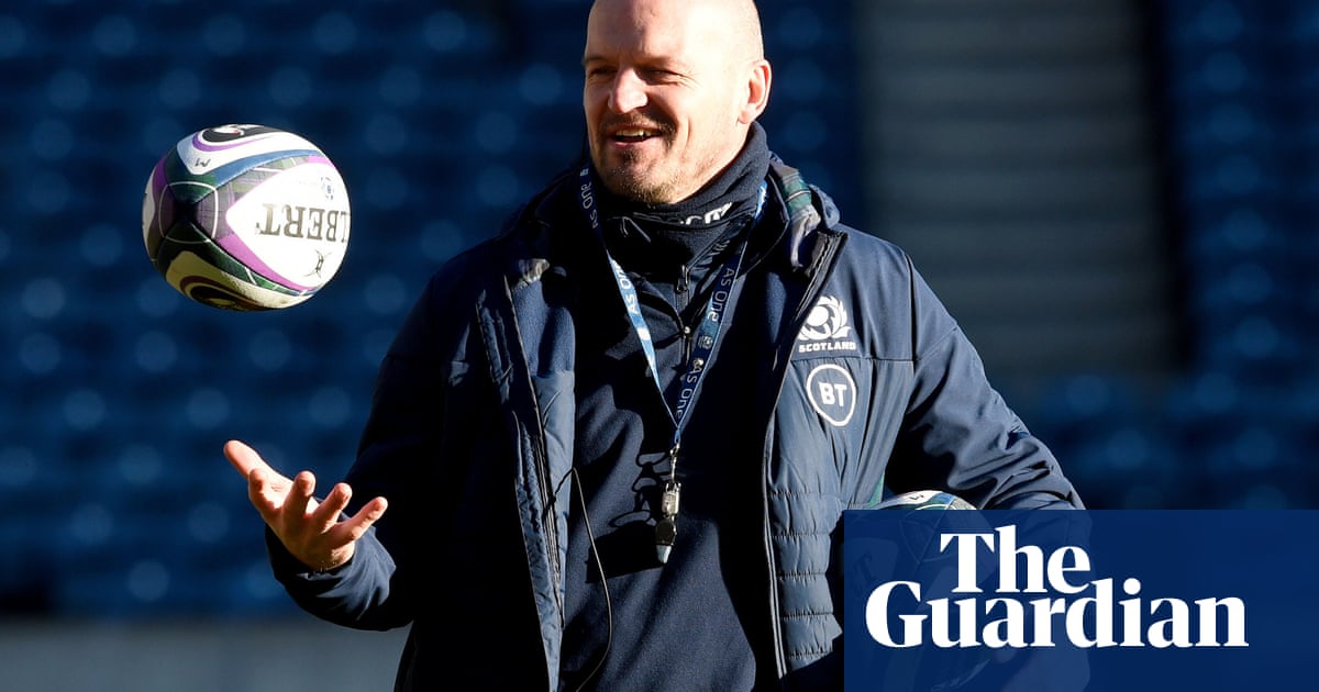 Gregor Townsend says Finn Russell can return for Scotland if he is committed