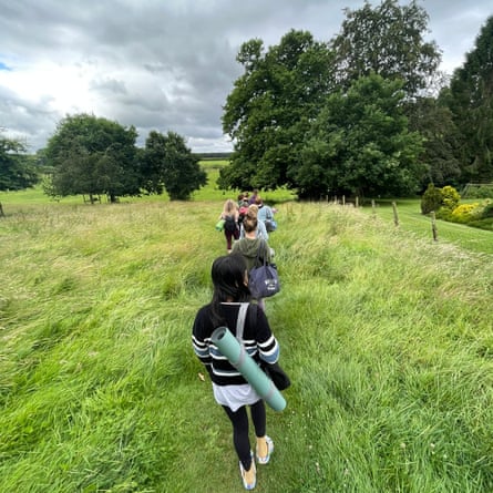 Elements mini retreats hosted near York by Laura Fazio