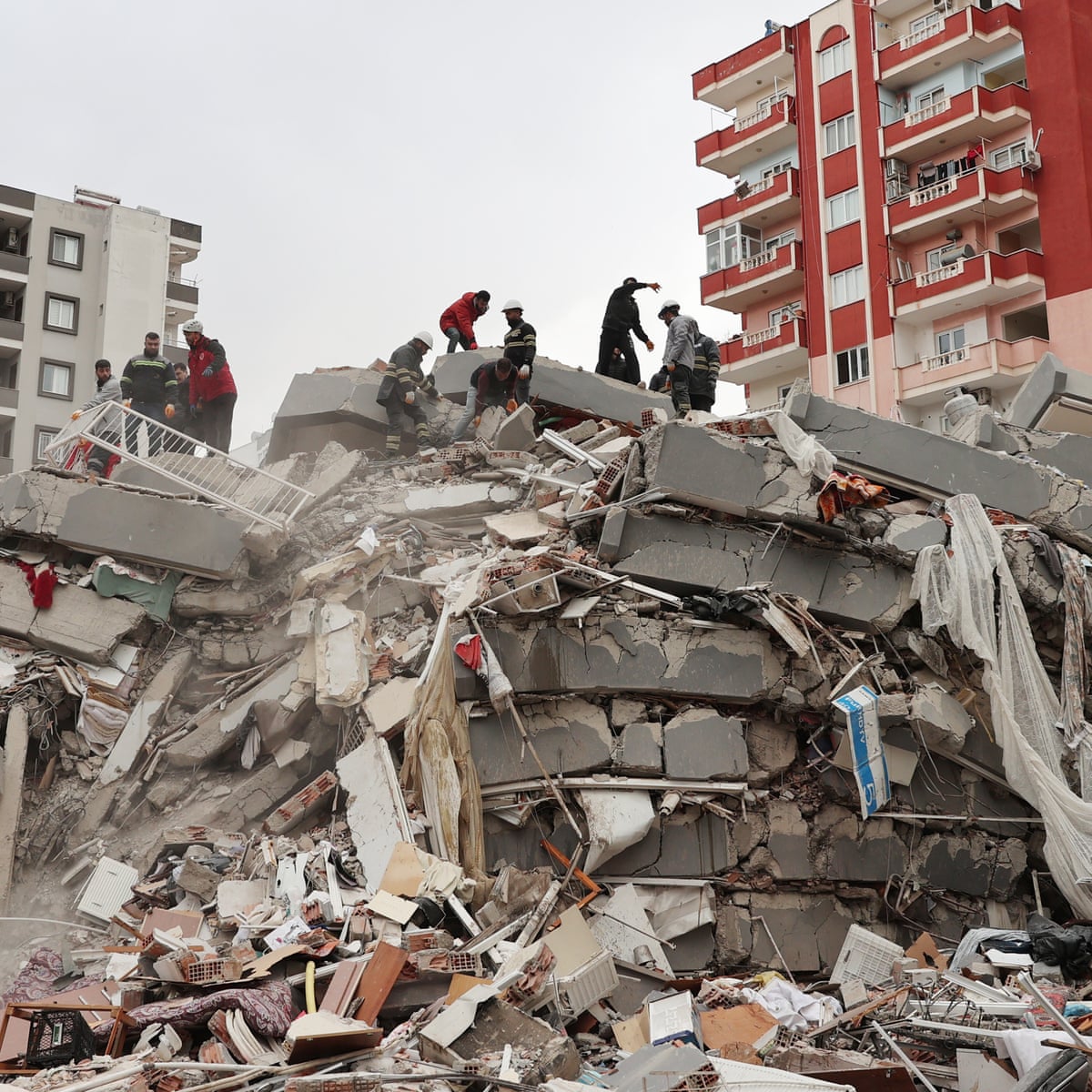 Turkey's Erdogan boasted of letting builders evade earthquake