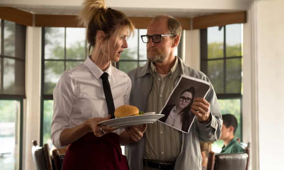 Laura Dern and Woody Harrelson in Wilson