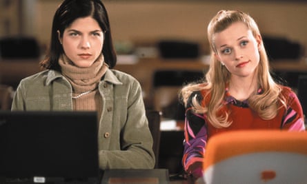 Quality: 2nd Generation. Film Title: Selma Blair and Reese Witherspoon in Legally Blonde, 2001 directed by Robert Luketic Copyright: MGM. Released by: 20TH Century Fox. For further information: please contact your local Twentieth Century Fox Press Office.